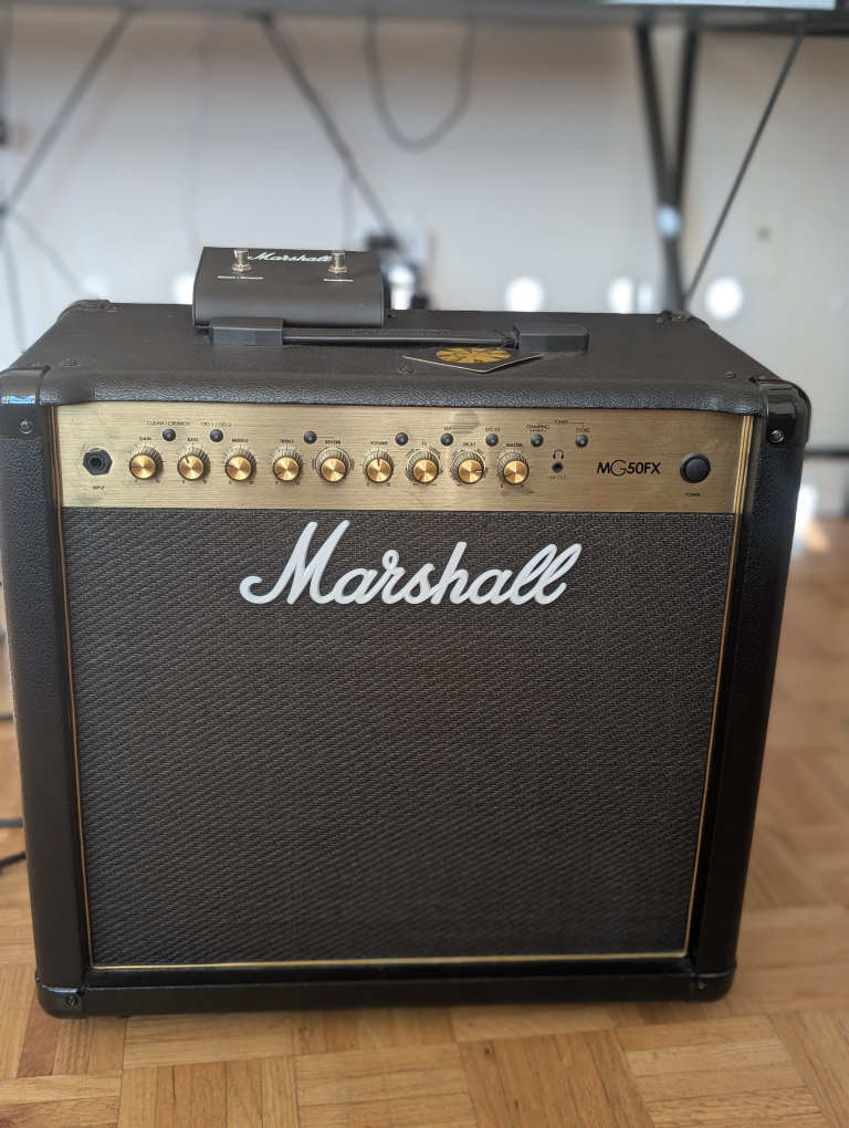 Marshall MG50FX Guitar Amplifier - photo 2