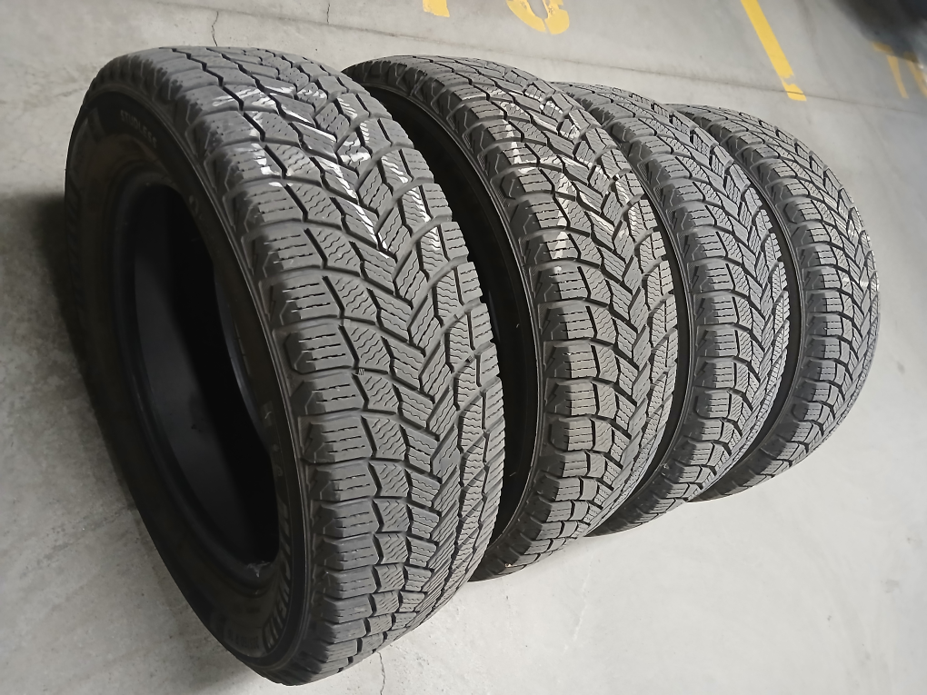 Michelin X-Ice Snow Studded Winter Tires - photo 2
