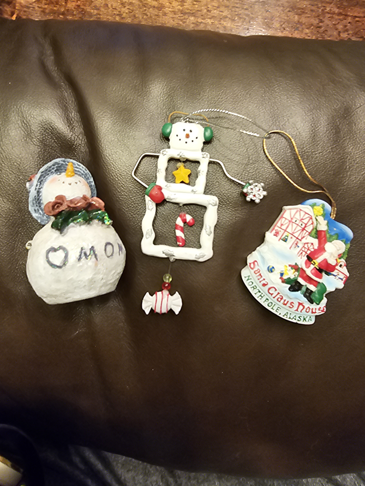 Set of 3 Christmas Ornaments #FREECYCLE