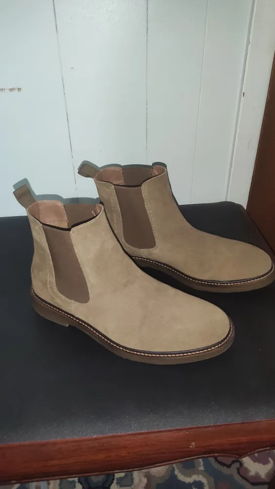 Suede Chelsea Boots image indicator(4)