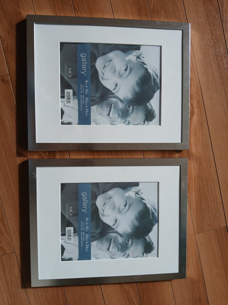 2x Silver Picture Frames 8x10