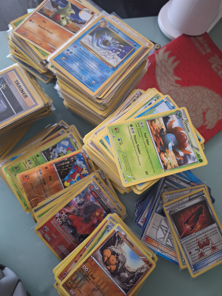 Older Bulk, Reverse holos, and Trainors Card Bundle