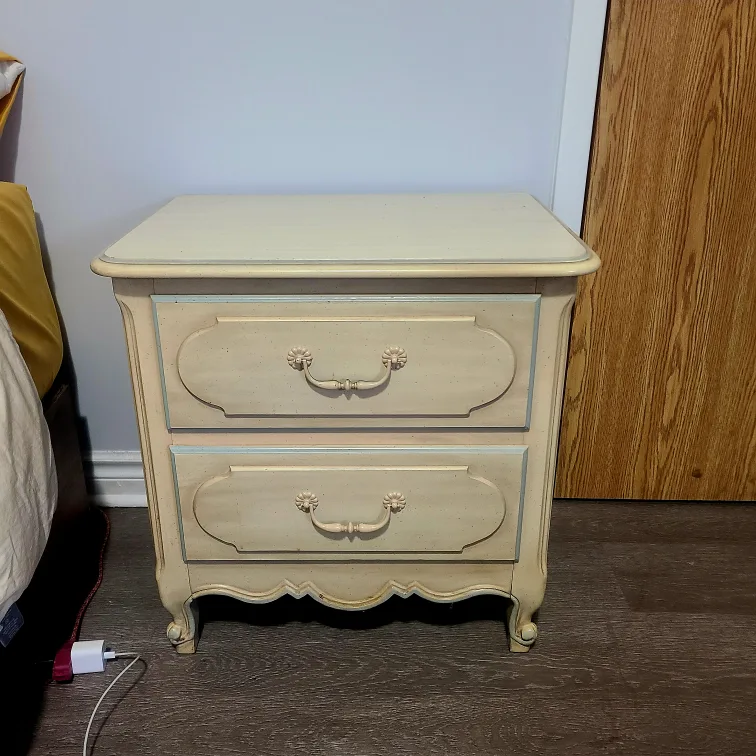 nightstand thumbnail