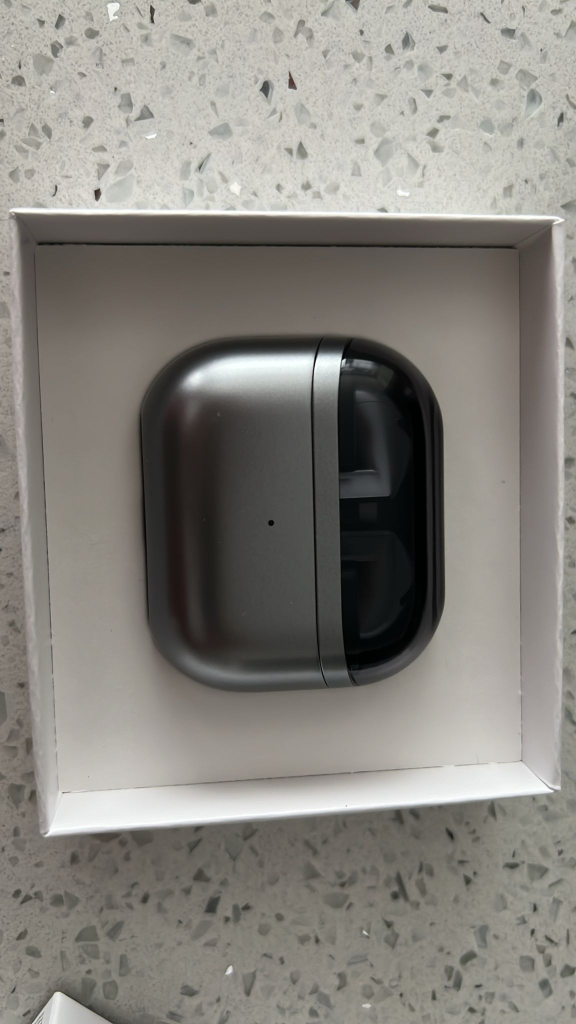 Samsung Galaxy Buds3 Wireless Earbuds - Graphite - photo 5