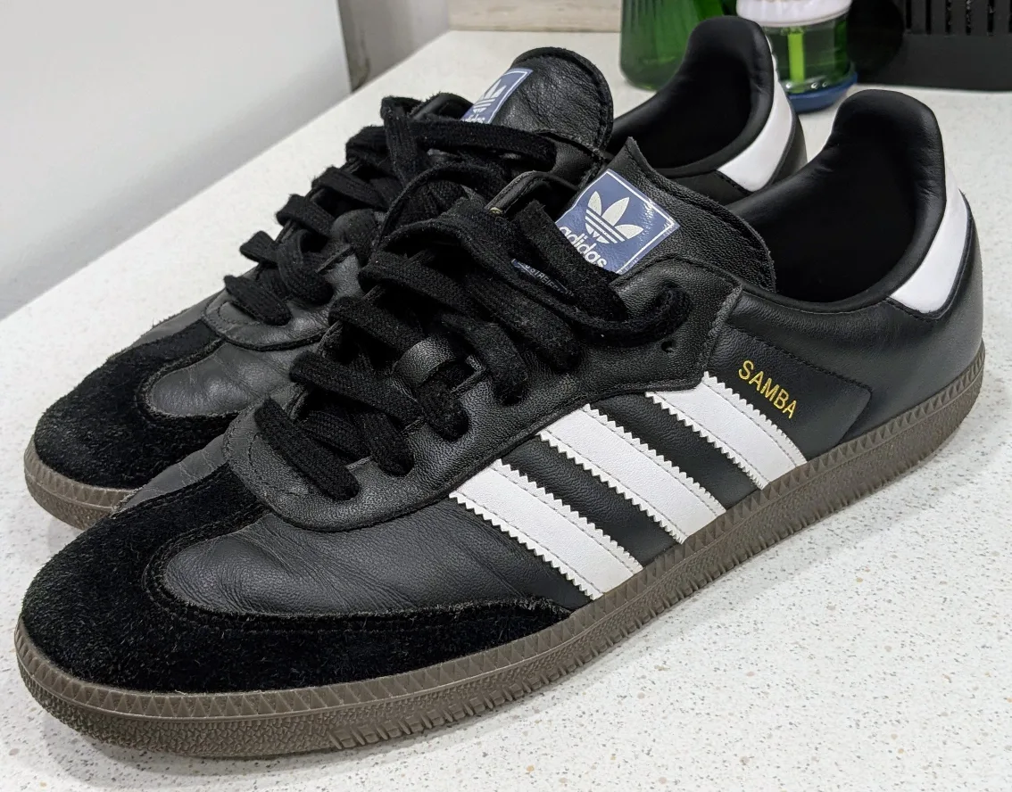 Adidas samba classic (Men's Sz 10)