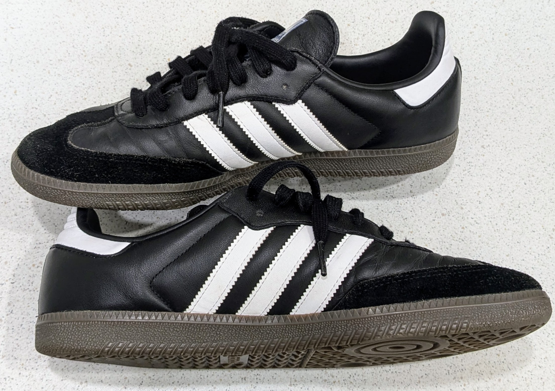 Adidas samba classic (Men's Sz 10) - photo 2