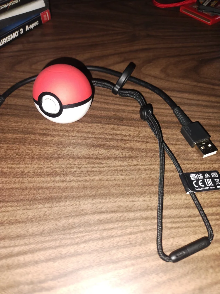 Pokémon Let's Go PokéBall Plus Controller image indicator(2)