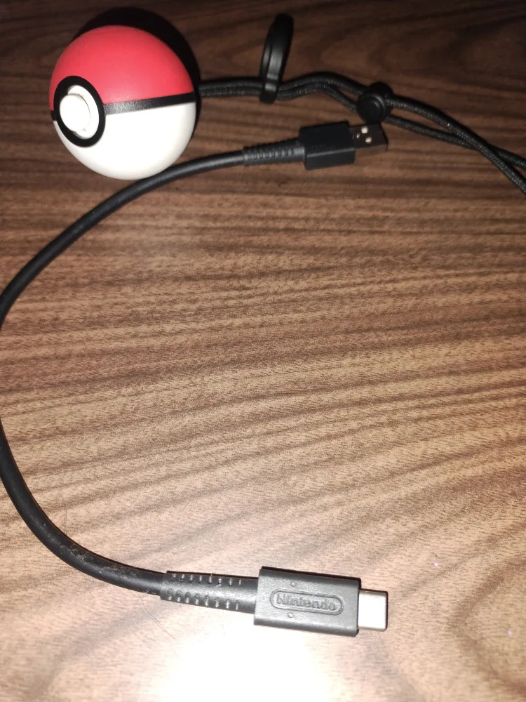 Pokémon Let's Go PokéBall Plus Controller image indicator(3)