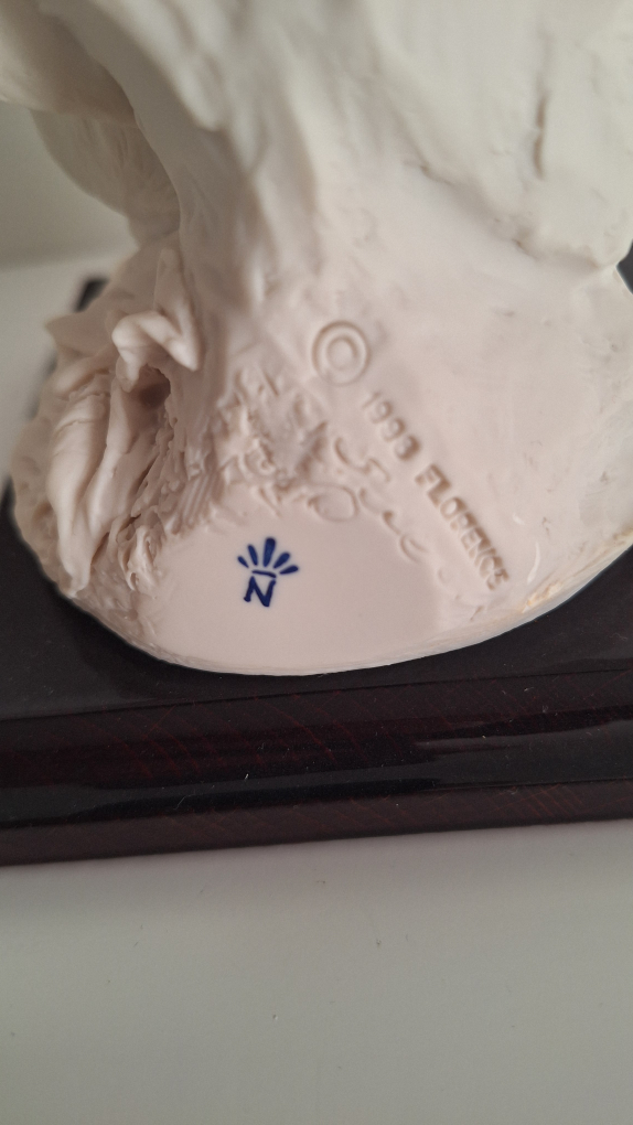 Giuseppe Armani Florence Figurine 'Madonna and Child' - photo 5