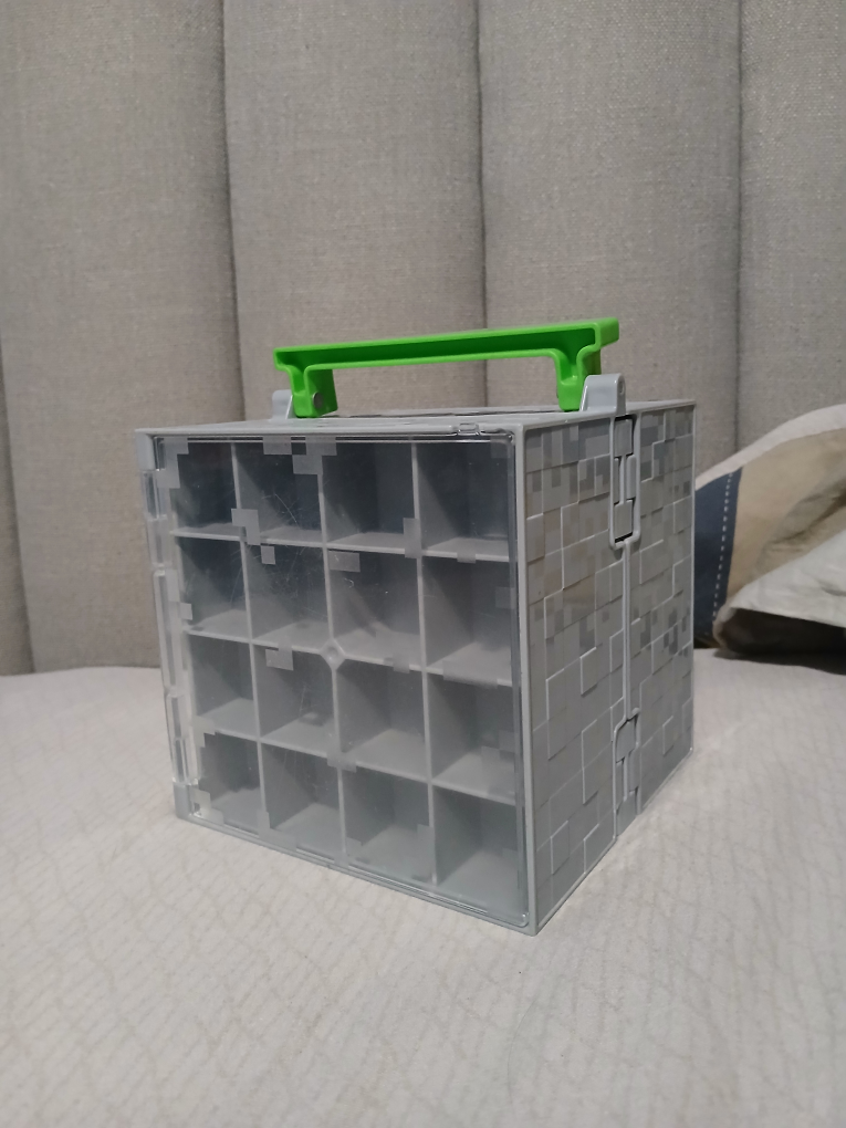 🧡Minecraft Mini Figure Carrying Case