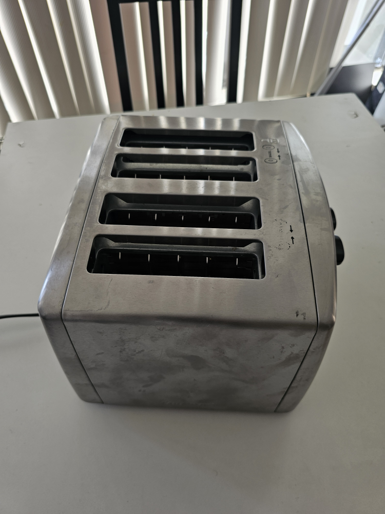 Toaster - photo 2