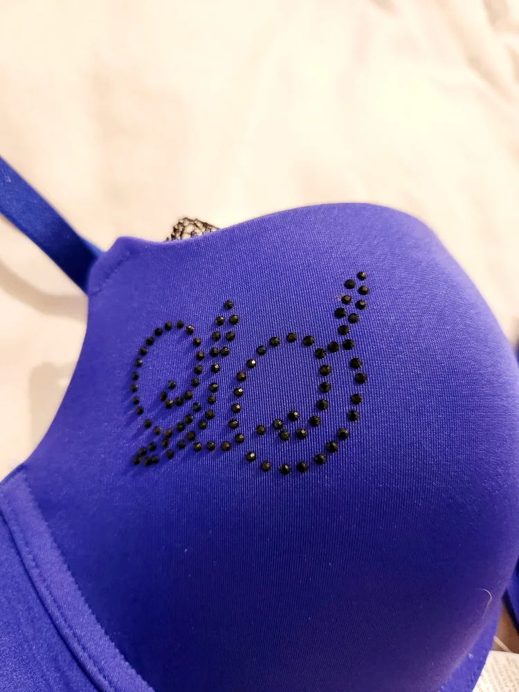 La Senza 34C Blue Bra with Rhinestone Detail image indicator(3)