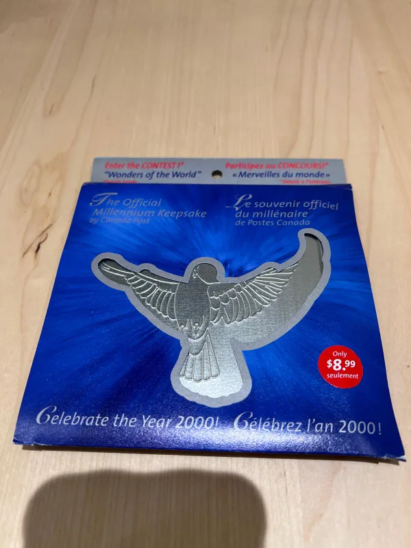Canada Official Millennium Keepsake Stamp & Coin Set image indicator(2)