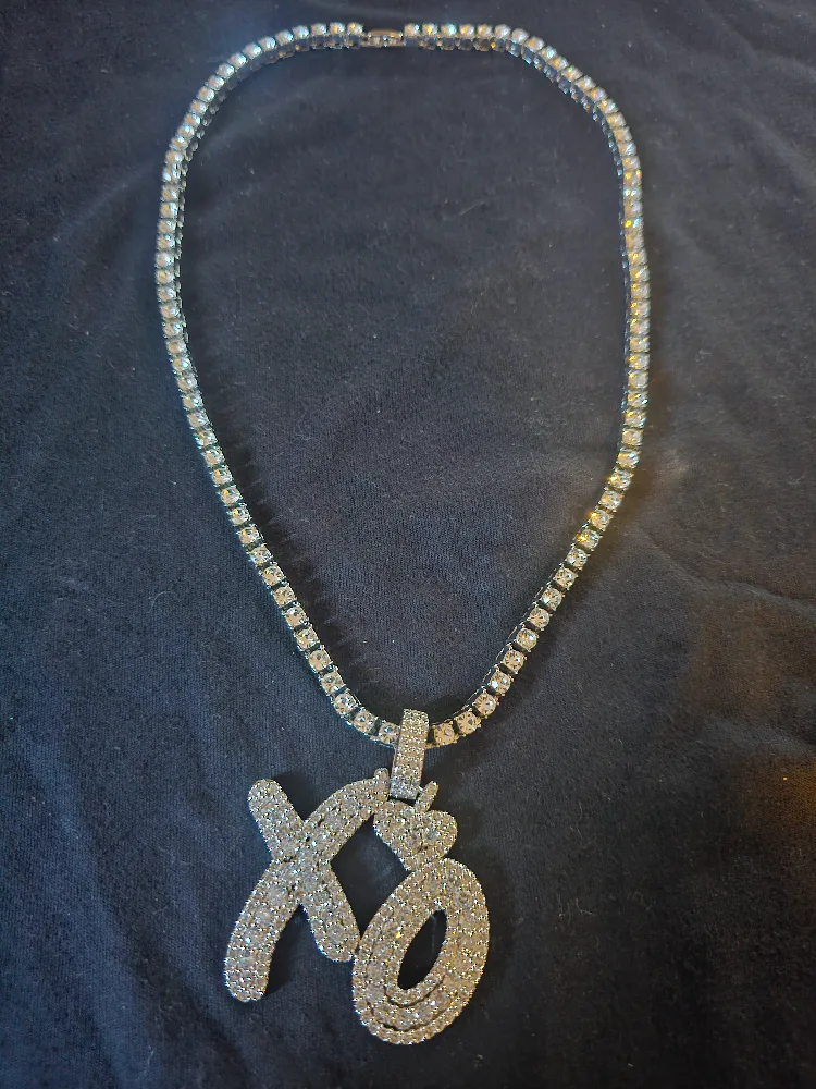 XO Iced Out Pendant Necklace image indicator(2)