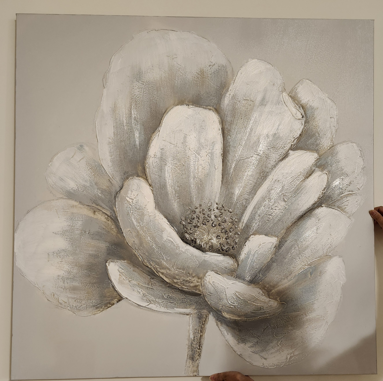 X-Large Canvas Painting of a White and Grey Flower - photo 2