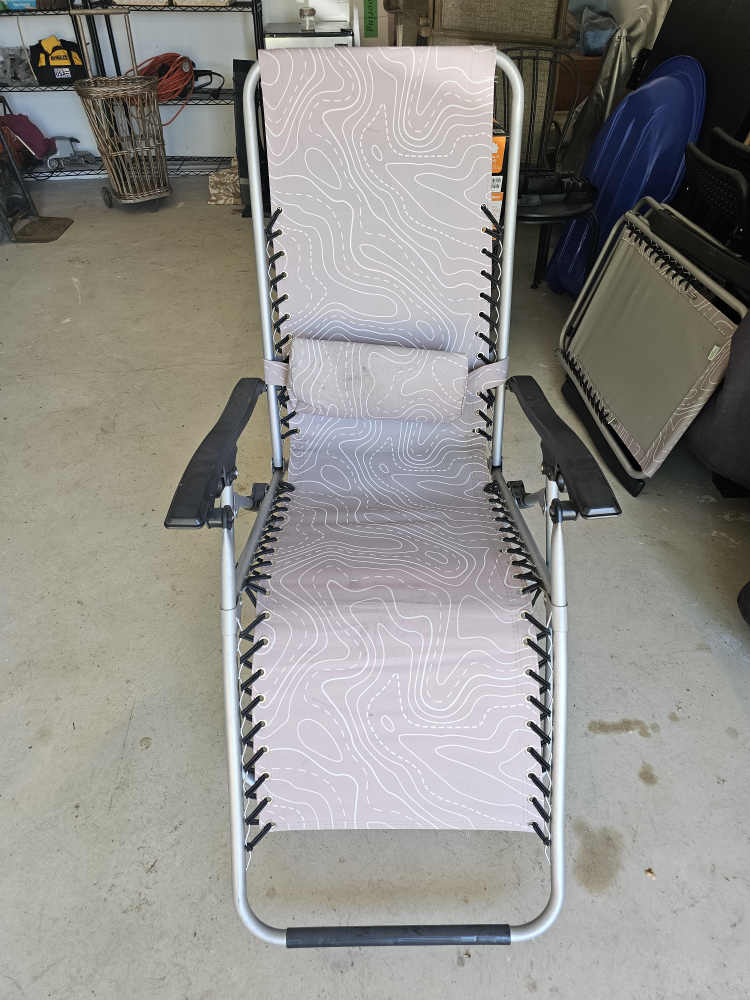 Zero Gravity Reclining Chair - photo 2