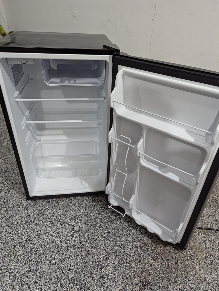 Stainless Steel Mini Fridge 🧡 - photo 2