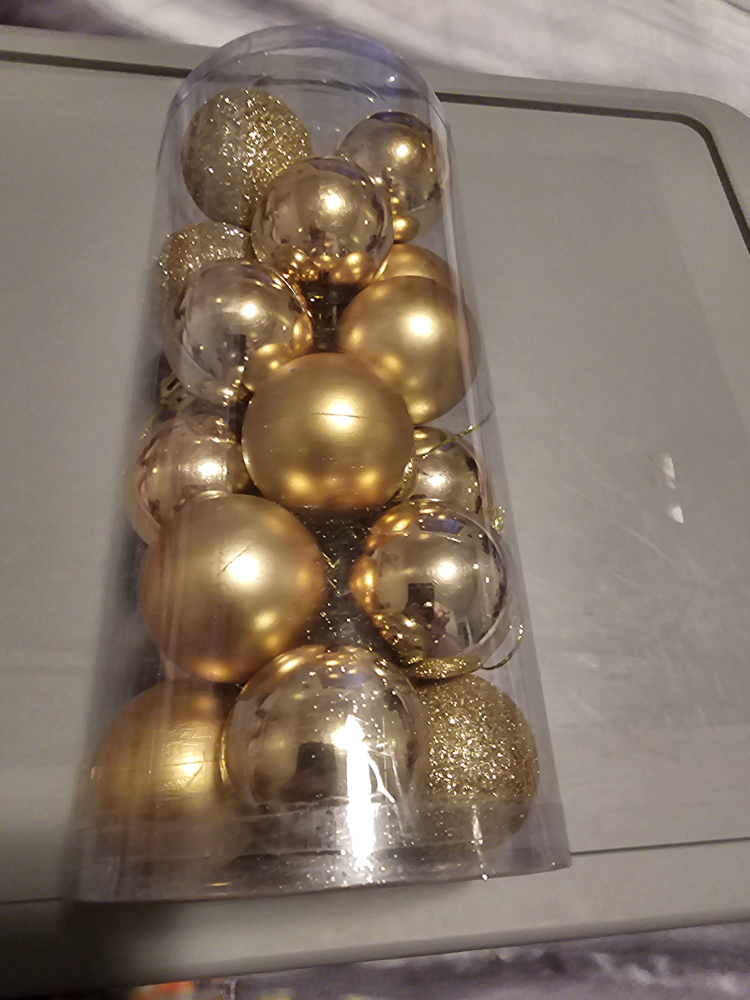 Gold Christmas Ornaments #Thriftypicks - photo 2