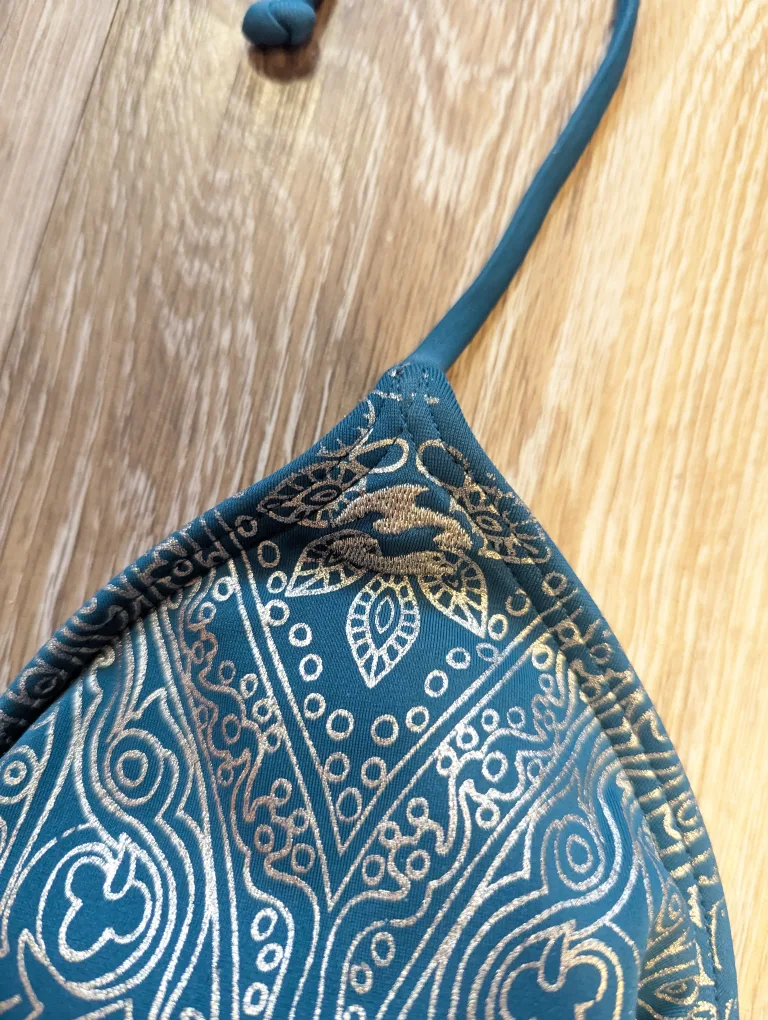 Billabong Patterned Bikini Top image indicator(2)