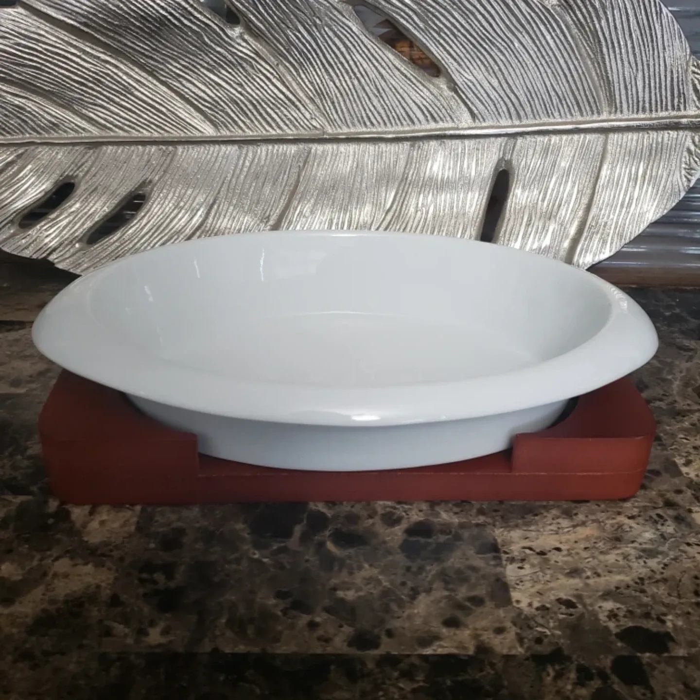 Wood Stand Serving Dish image indicator(4)