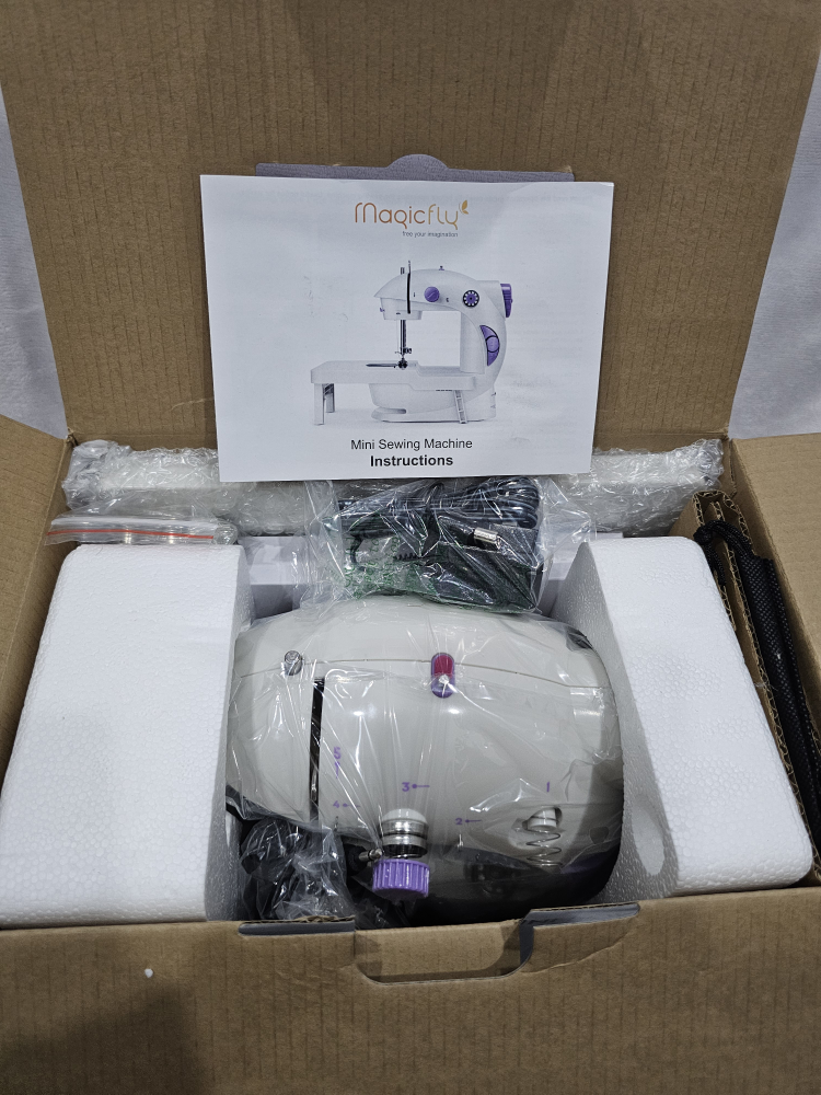 Magicfly Mini Sewing Machine - photo 3