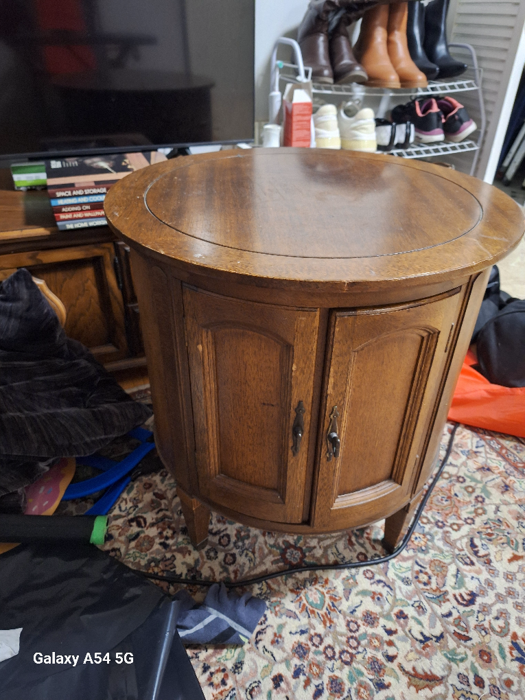 vintage round coffee table