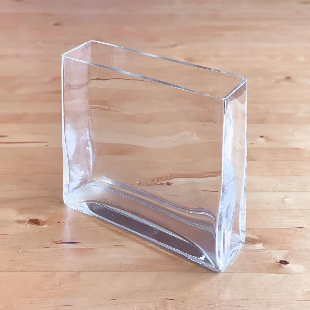 Large Modern Square Vase image indicator(2)