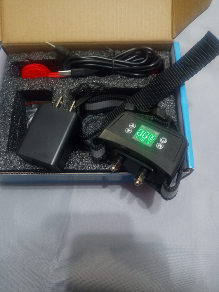 Wireless Pet Fence System GPS - photo 2