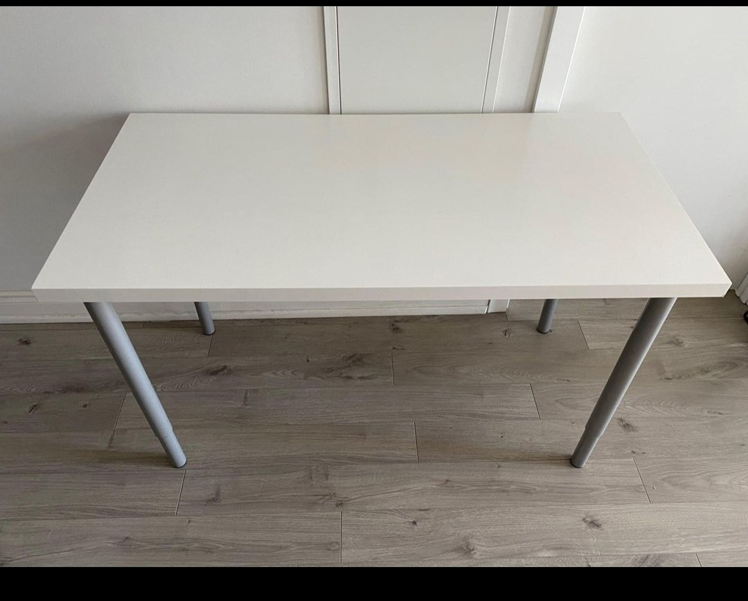 IKEA White Desk - photo 3