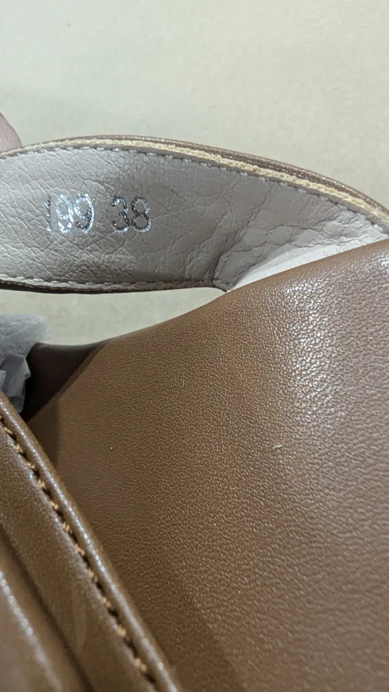 Brown Buckle Platform Sandals Size 38 image indicator(3)