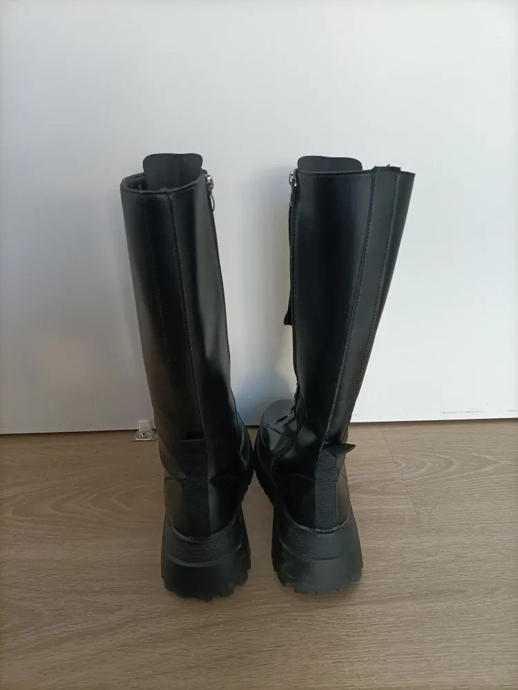 ‼️MOVING SALE - NEED GONE ASAP‼️Platform Combat Boots image indicator(5)