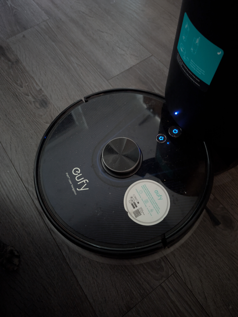 Eufy L35 Hybrid+  Robot Vacuum - photo 2