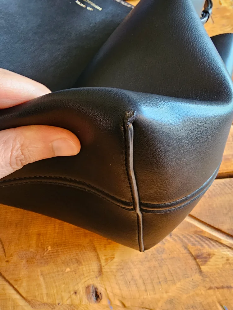 Emporio Armani Black Tote Bag image indicator(4)