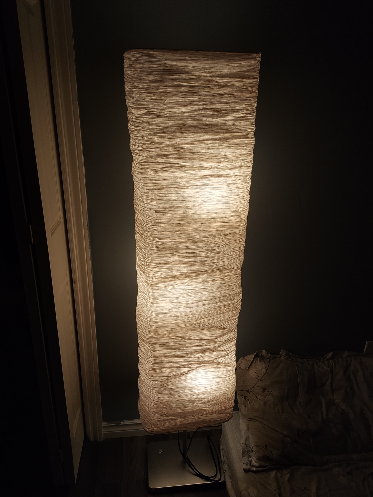 Floor lamp