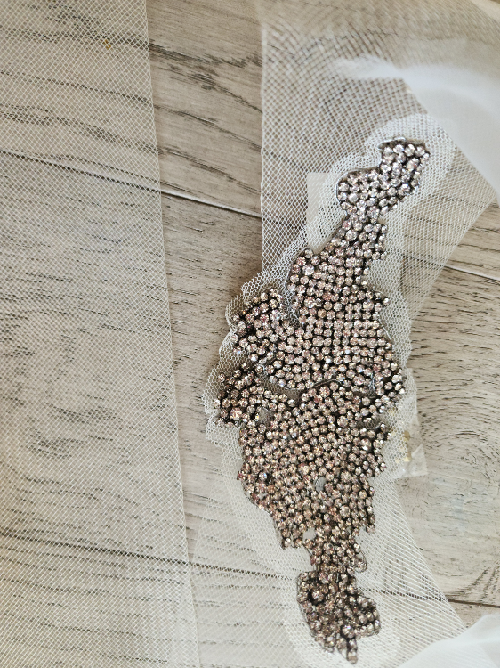 New in Box Bridal Belt with Rhinestones - photo 2