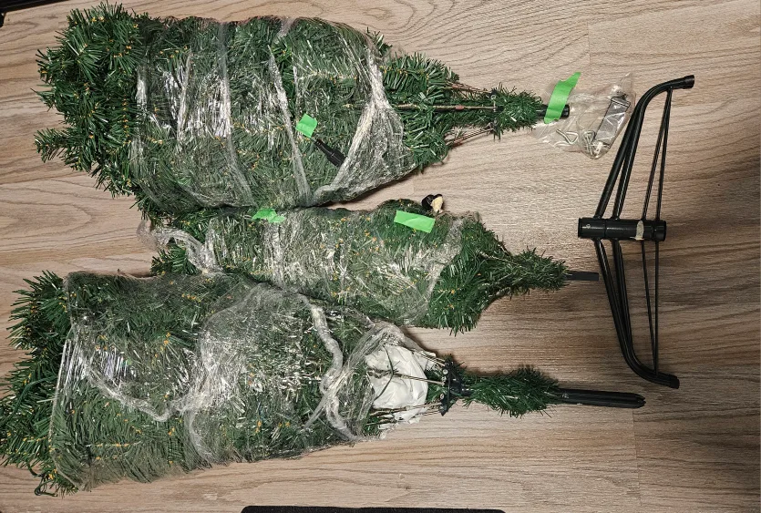 6.5FT Christmas Tree with Lights image indicator(6)