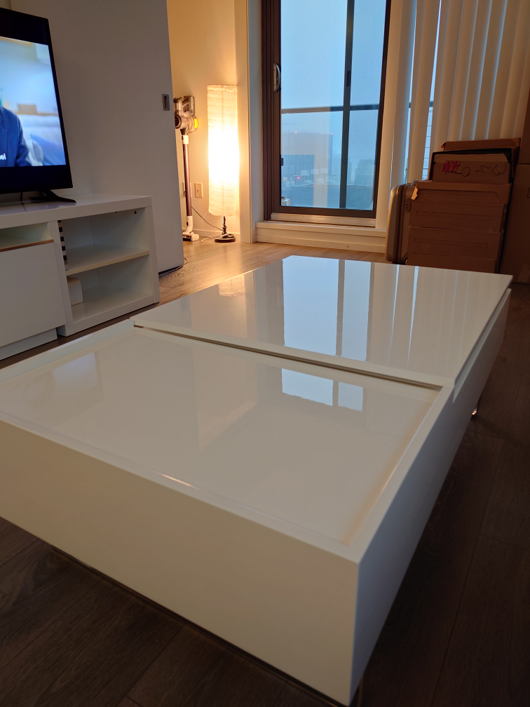 White Lift Top Coffee Table | Structube