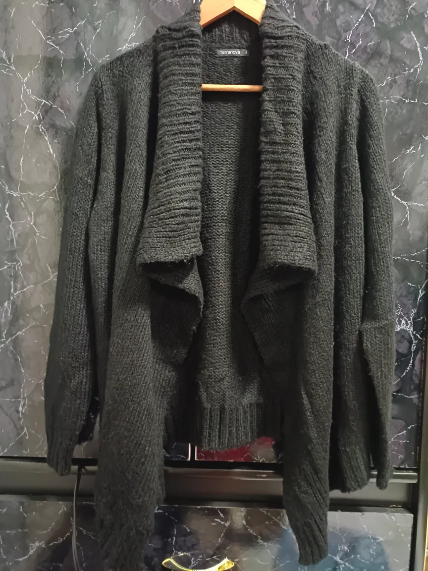Black Knit Cardigan(Moving) thumbnail
