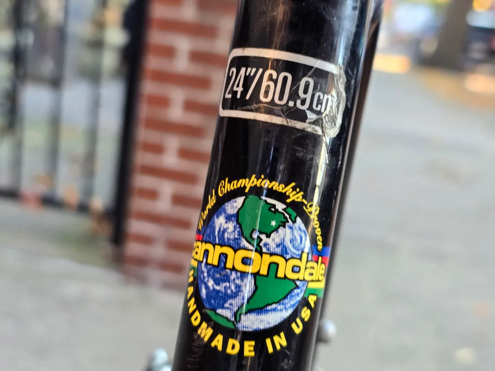 Cannondale Cad 1 F300 61cm Mountain Bike image indicator(10)