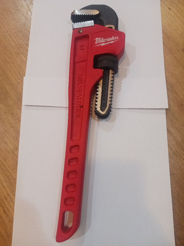 Milwaukee 14" Pipe Wrench