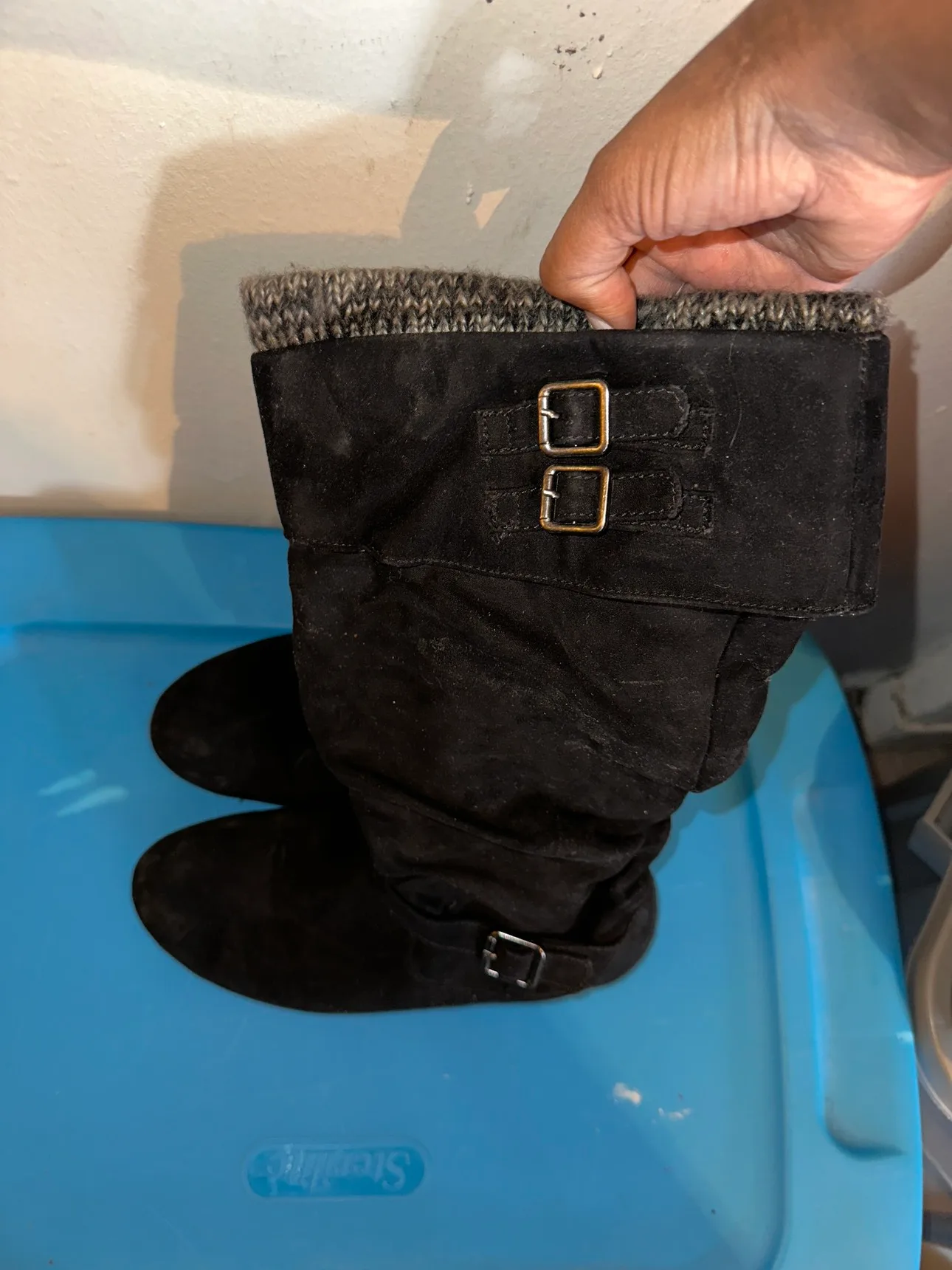 Shoes thumbnail