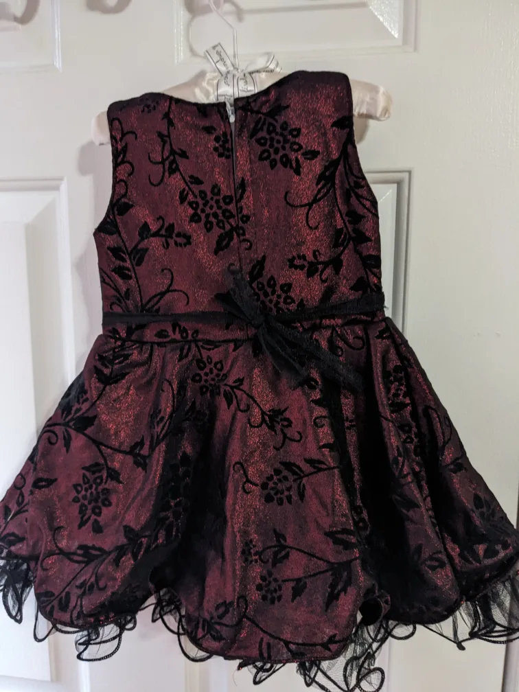 Girls'  Dress image indicator(4)