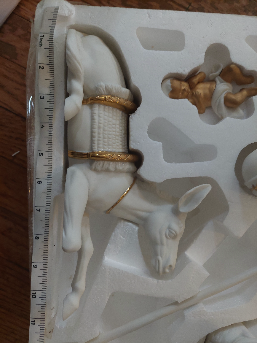 Ceramic Nativity Set - photo 4