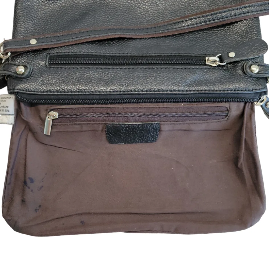 VINTAGE Black Leather Crossbody | Adjustable Length Strap image indicator(9)