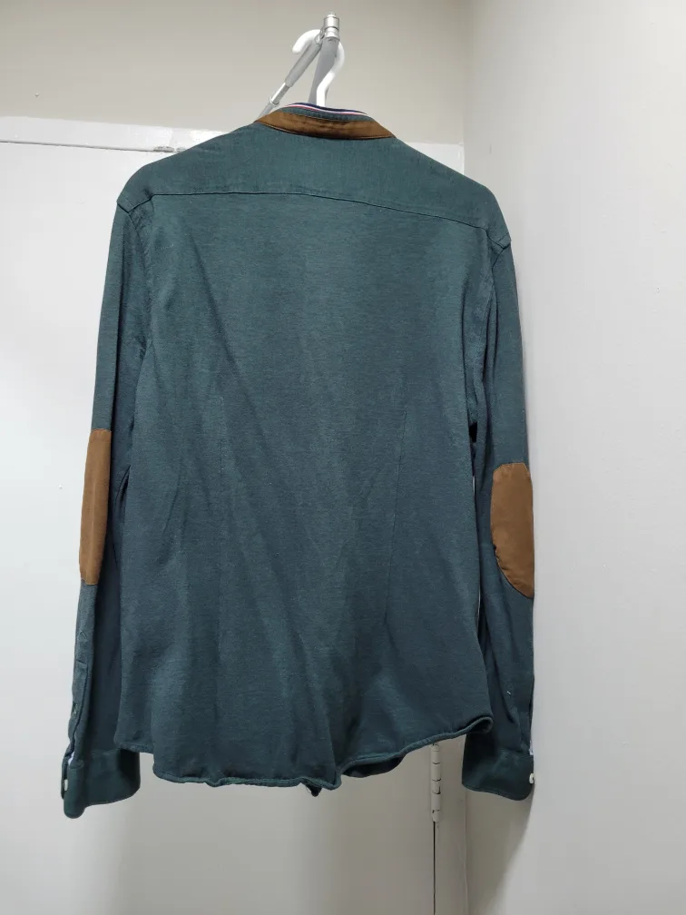 Zara Men's Green Long Sleeve Shirt with Patches image indicator(2)