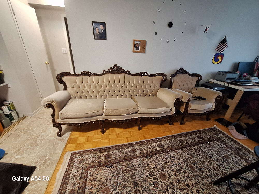vintage couches 3 seats and small couch 🧡