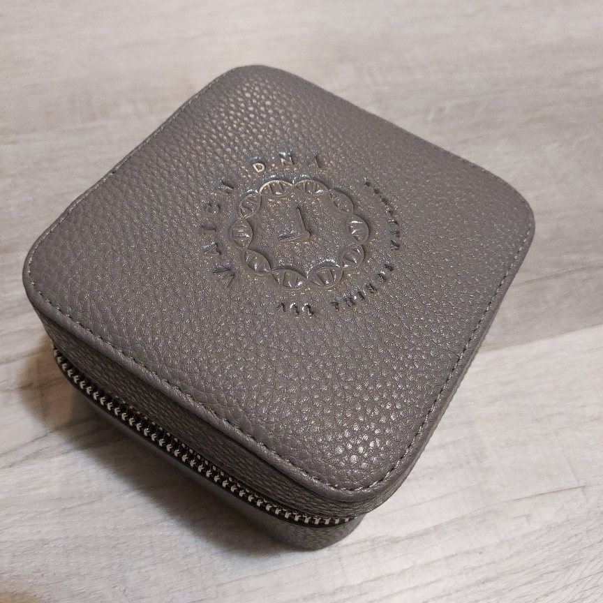 Grey Travel Watch Case - photo 3