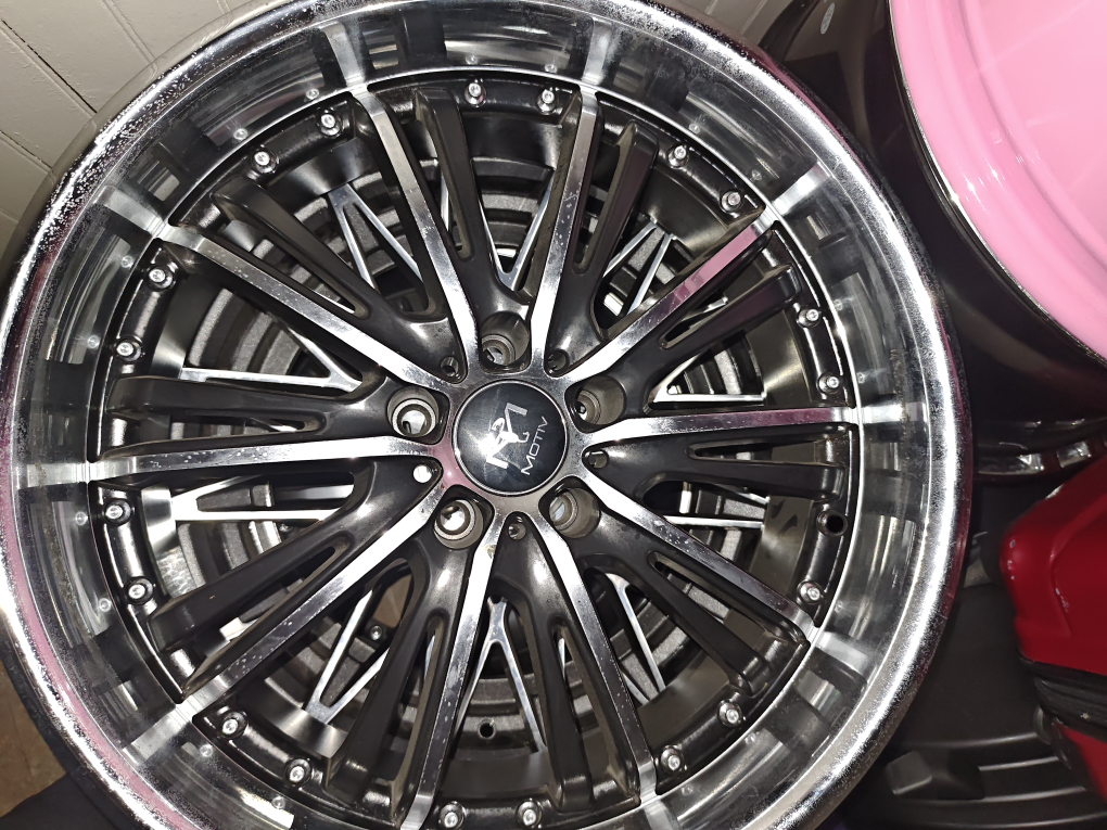 Motiv 402CB Mystique Gloss Black w/ Chrome Accents Custom Rims - photo 2