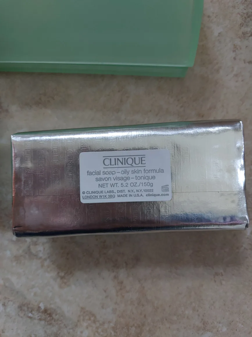 brand new Clinique facial soap image indicator(3)