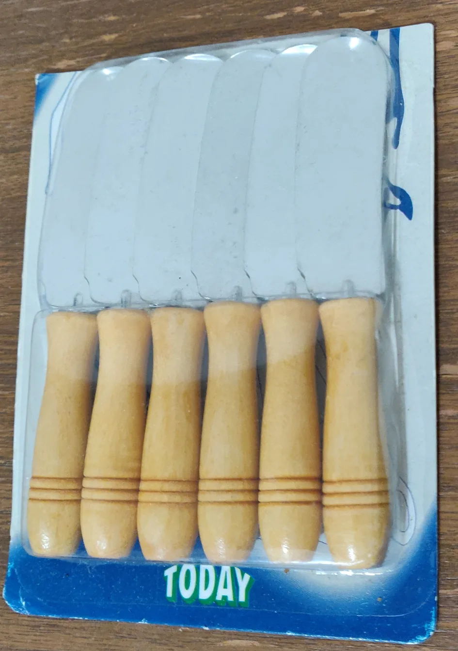 Set of 6 Butter Knives #freecycle thumbnail
